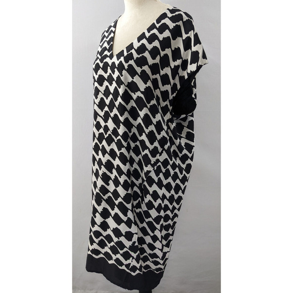 Derek Lam 10 Crosby Silk Shift Dress Black Cream Abstract Print 10 V-neck Lined - Picture 9 of 9